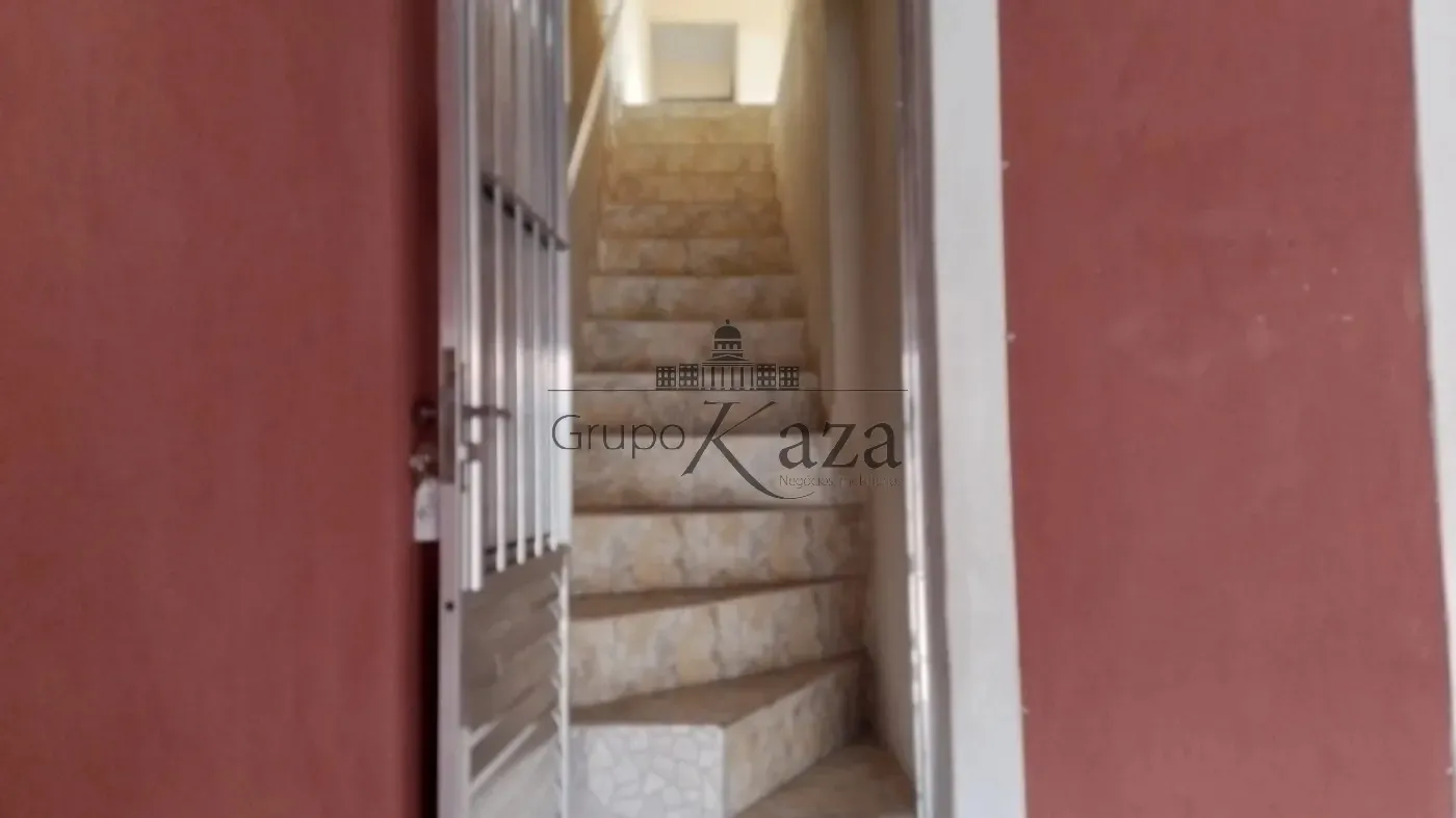 Foto 17 de Casa Sobrado em Jardim Cruzeiro do Sul, São José dos Campos - imagem 17