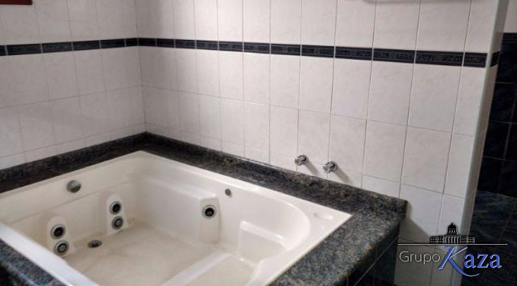 Foto 3 de Casa Sobrado em Jardim Souto, São José dos Campos - imagem 3