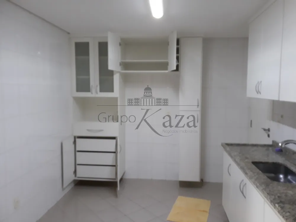 Foto 11 de Apartamento Padrão em Jardim Aquarius, São José dos Campos - imagem 11