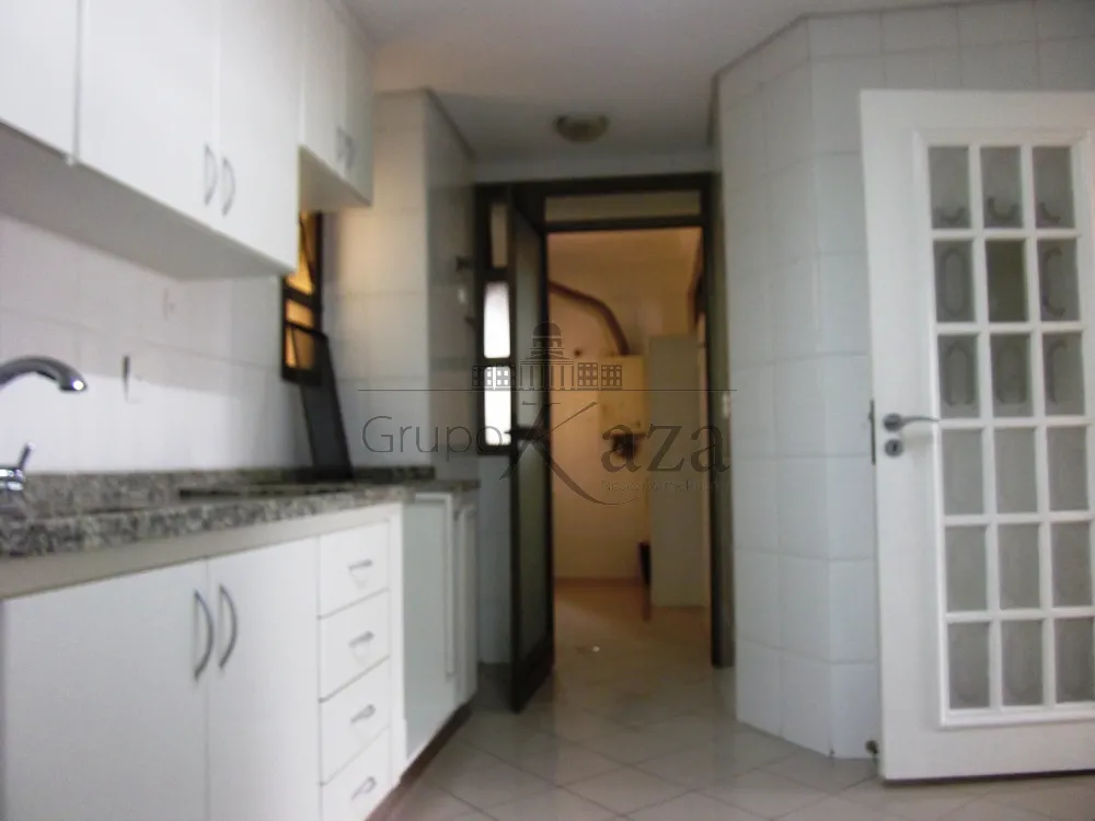 Foto 8 de Apartamento Padrão em Jardim Aquarius, São José dos Campos - imagem 8