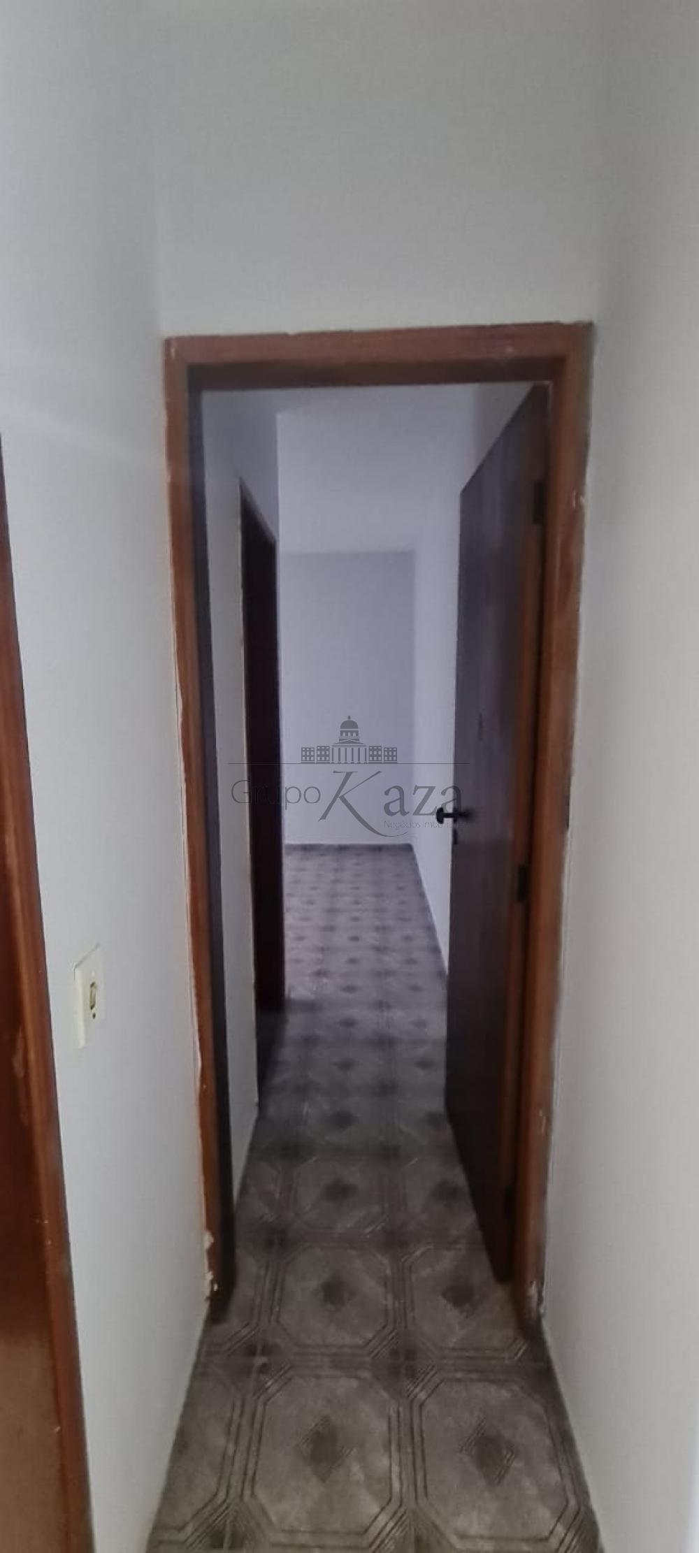 corredor térreo