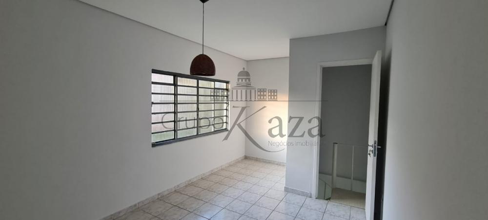 Quarto edícula superior