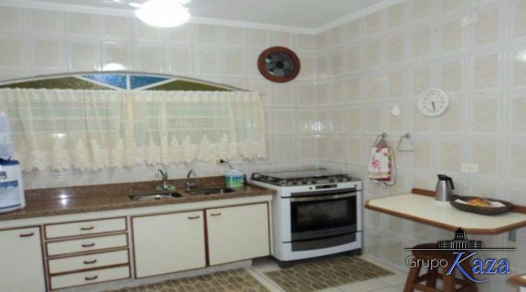Foto 2 de Casa Sobrado em Sumaré, Caraguatatuba - imagem 2