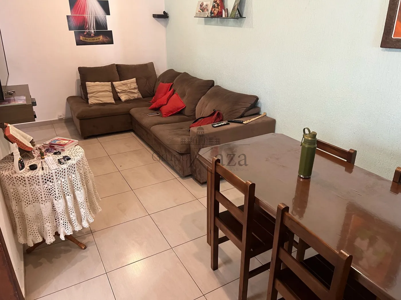 Foto 3 de Casa Térrea em Conjunto Residencial Trinta e Um de Março, São José dos Campos - imagem 3