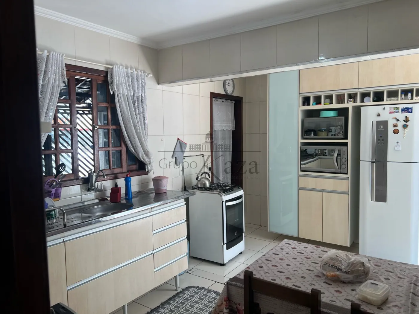Foto 5 de Casa Térrea em Conjunto Residencial Trinta e Um de Março, São José dos Campos - imagem 5