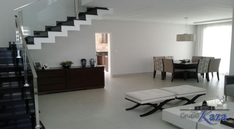 Foto 2 de Casa Condomínio em Jardim do Golfe, São José dos Campos - imagem 2
