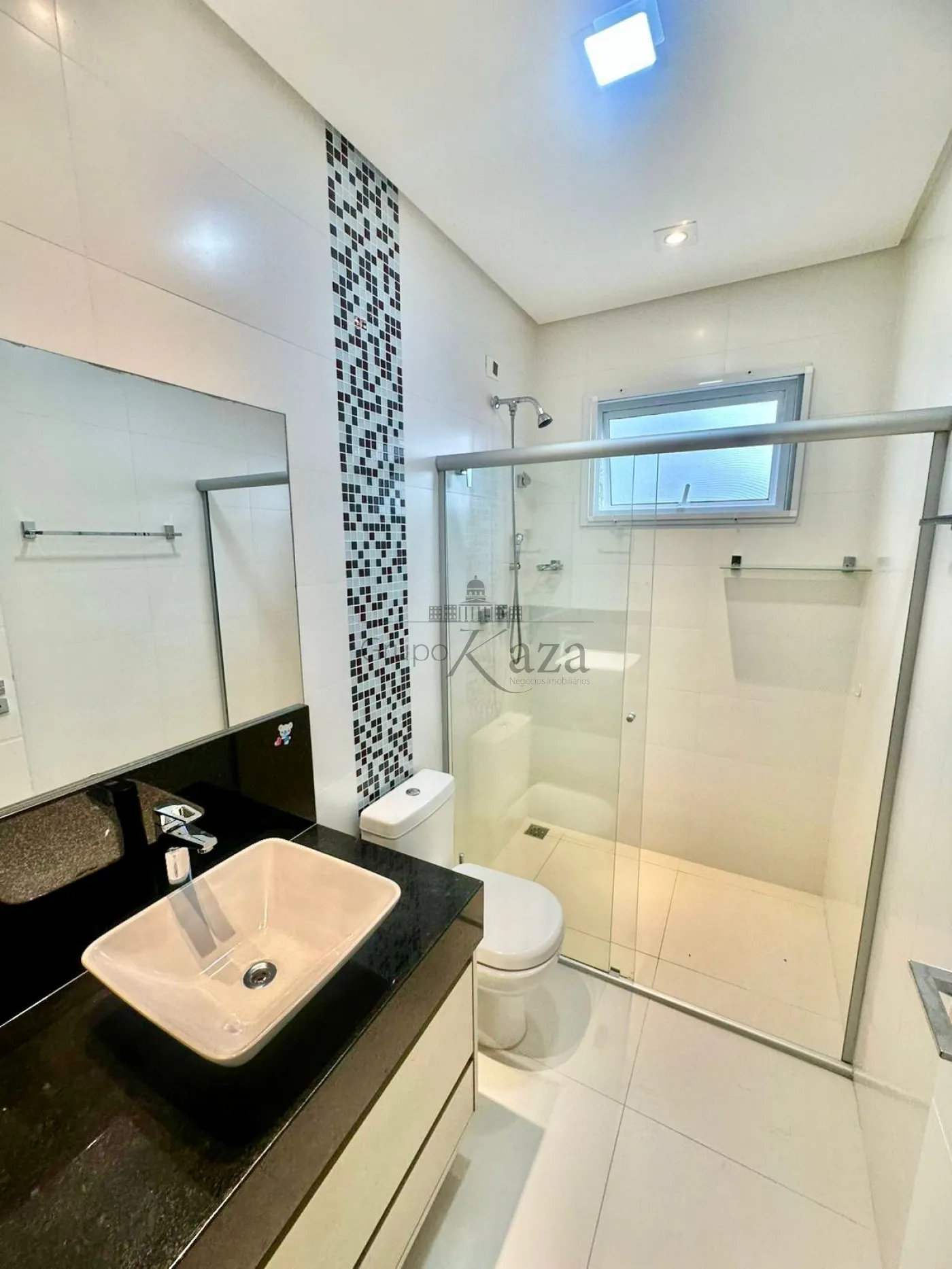 Foto 23 de Casa Condomínio em Jardim do Golfe, São José dos Campos - imagem 23