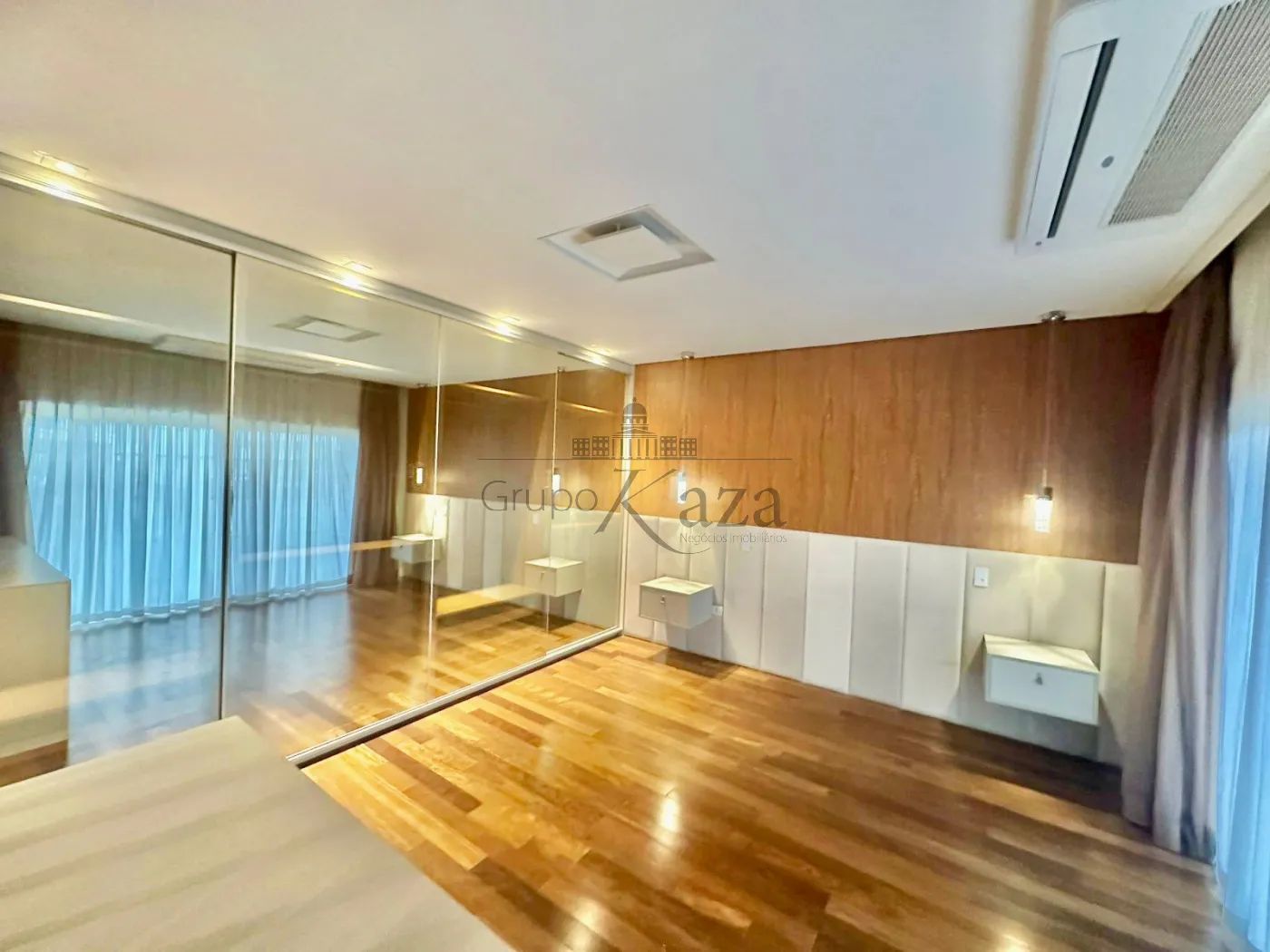 Foto 26 de Casa Condomínio em Jardim do Golfe, São José dos Campos - imagem 26