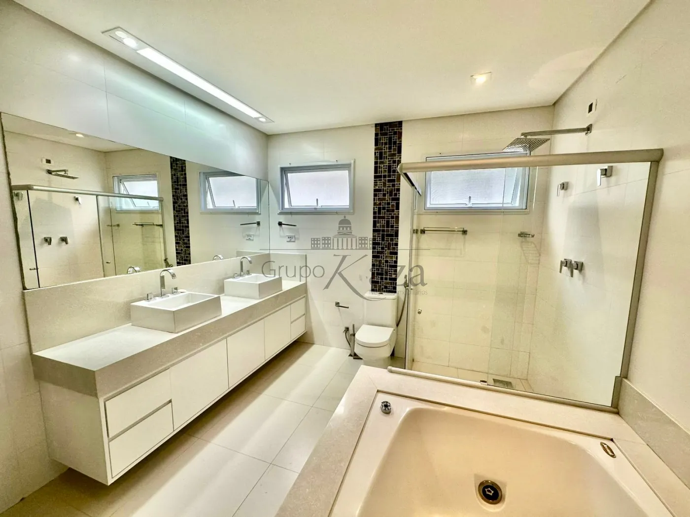 Foto 36 de Casa Condomínio em Jardim do Golfe, São José dos Campos - imagem 36