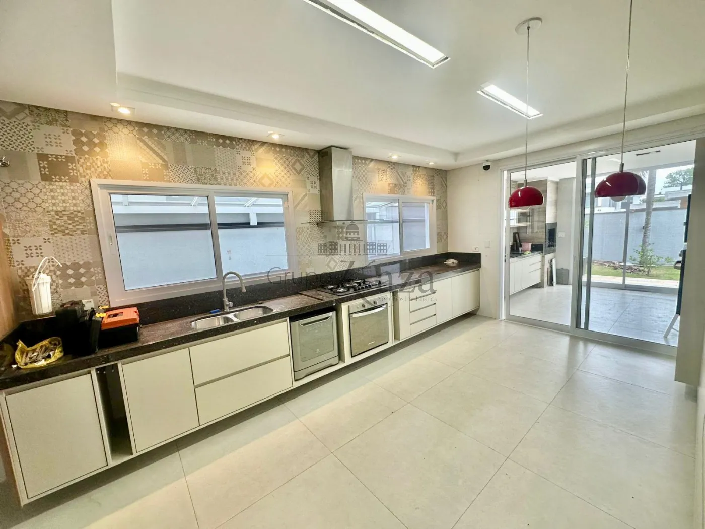 Foto 38 de Casa Condomínio em Jardim do Golfe, São José dos Campos - imagem 38