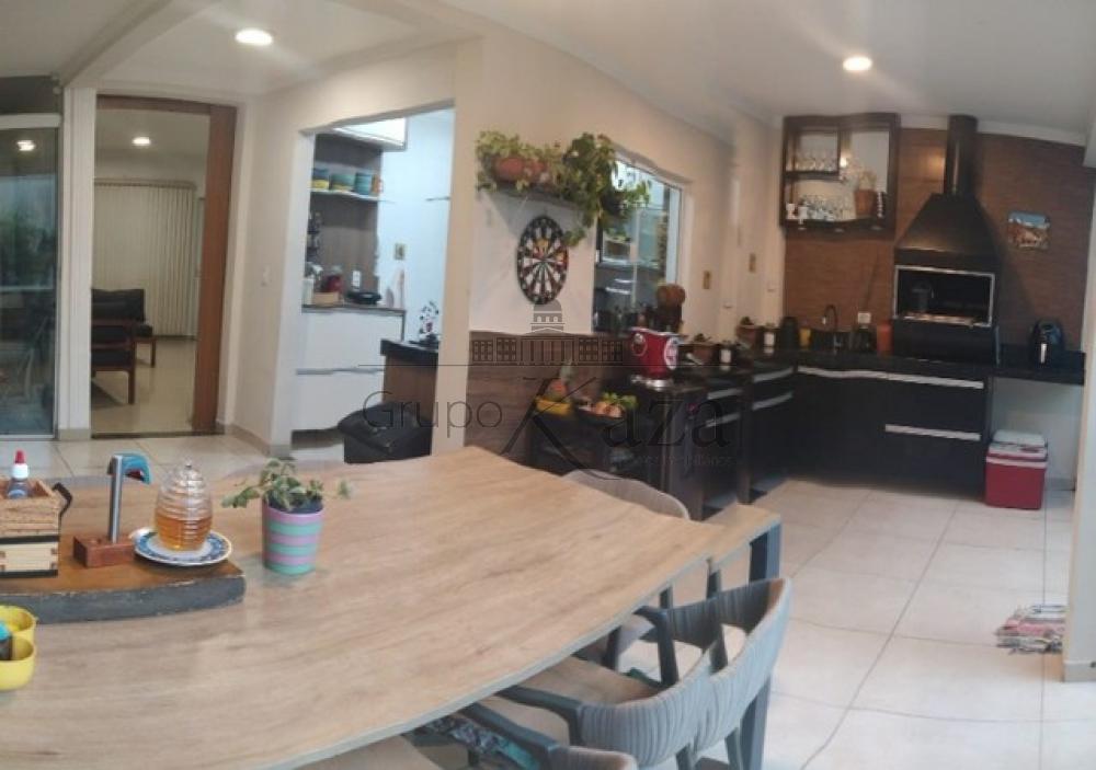 Foto 3 de Casa Sobrado em Jardim Rodolfo, São José dos Campos - imagem 3
