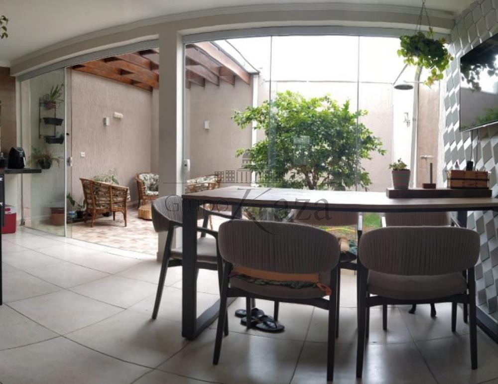 Foto 13 de Casa Sobrado em Jardim Rodolfo, São José dos Campos - imagem 13