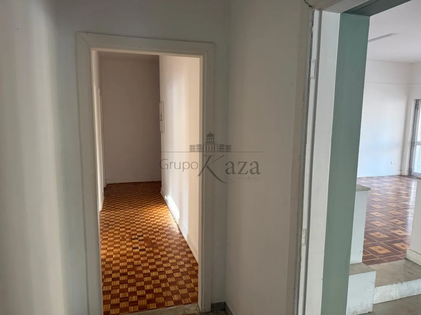 Foto 20 de Casa Comercial  Residencial em Jardim Apolo I, São José dos Campos - imagem 20