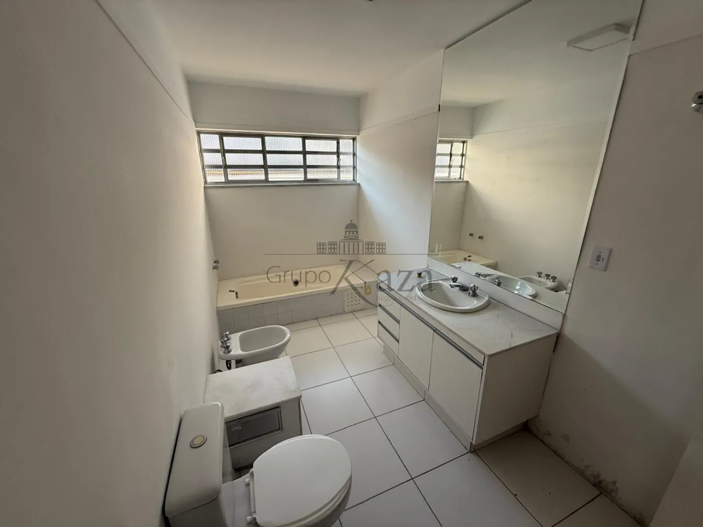Foto 30 de Casa Comercial  Residencial em Jardim Apolo I, São José dos Campos - imagem 30