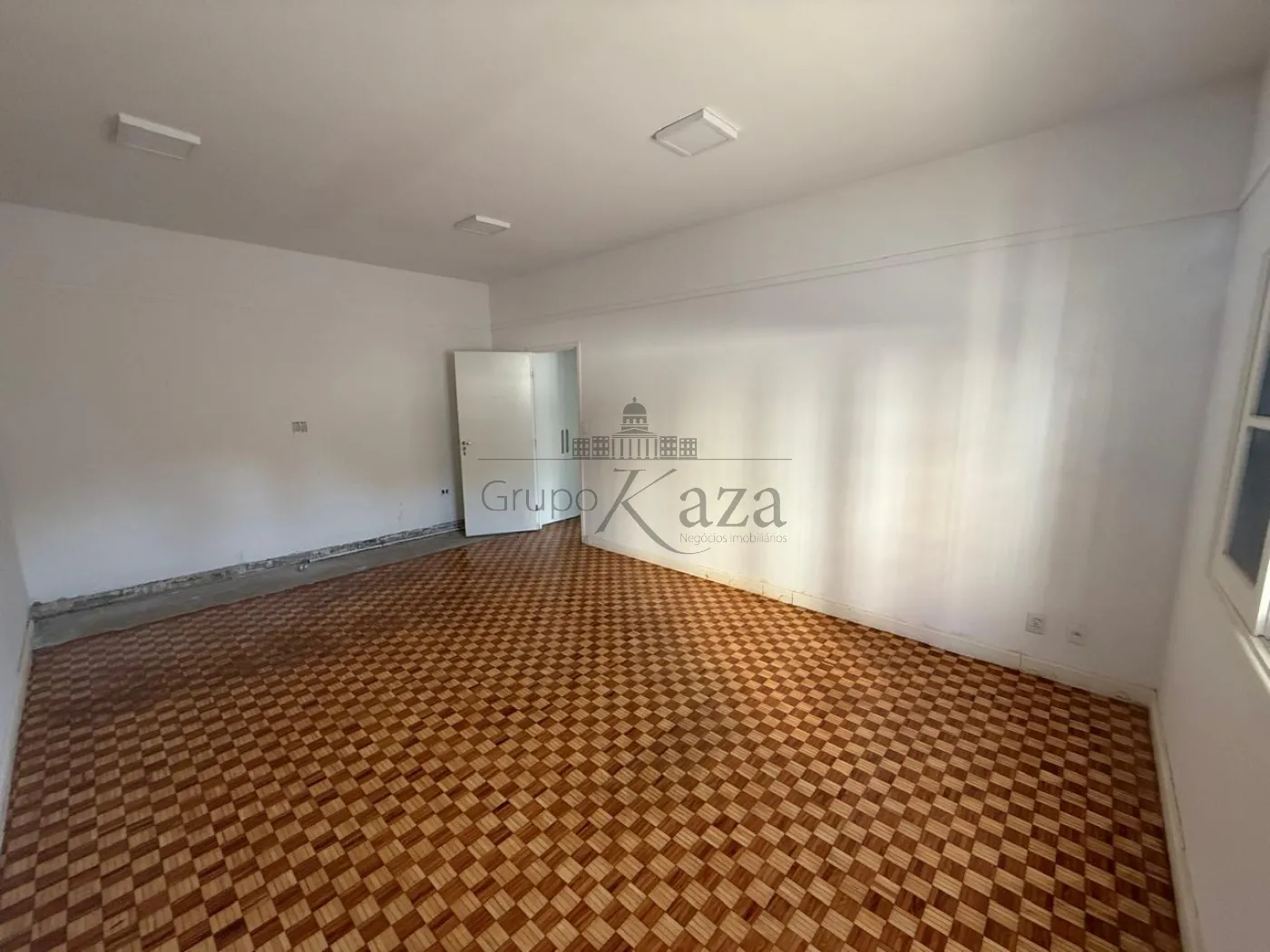 Foto 14 de Casa Comercial  Residencial em Jardim Apolo I, São José dos Campos - imagem 14