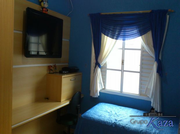 Foto 3 de Casa Térrea em Conjunto Residencial Galo Branco, São José dos Campos - imagem 3