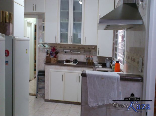 Foto 2 de Casa Térrea em Conjunto Residencial Galo Branco, São José dos Campos - imagem 2