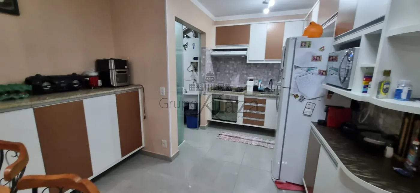 Foto 17 de Apartamento Padrão em Vila Indústrial, São José dos Campos - imagem 17