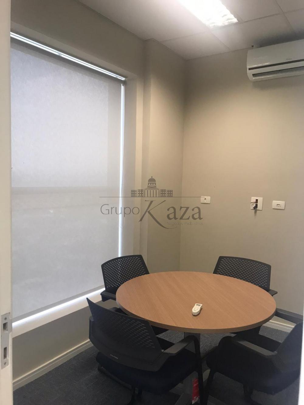Foto 3 de Comercial Sala Condomínio em Jardim Aquarius, São José dos Campos - imagem 3
