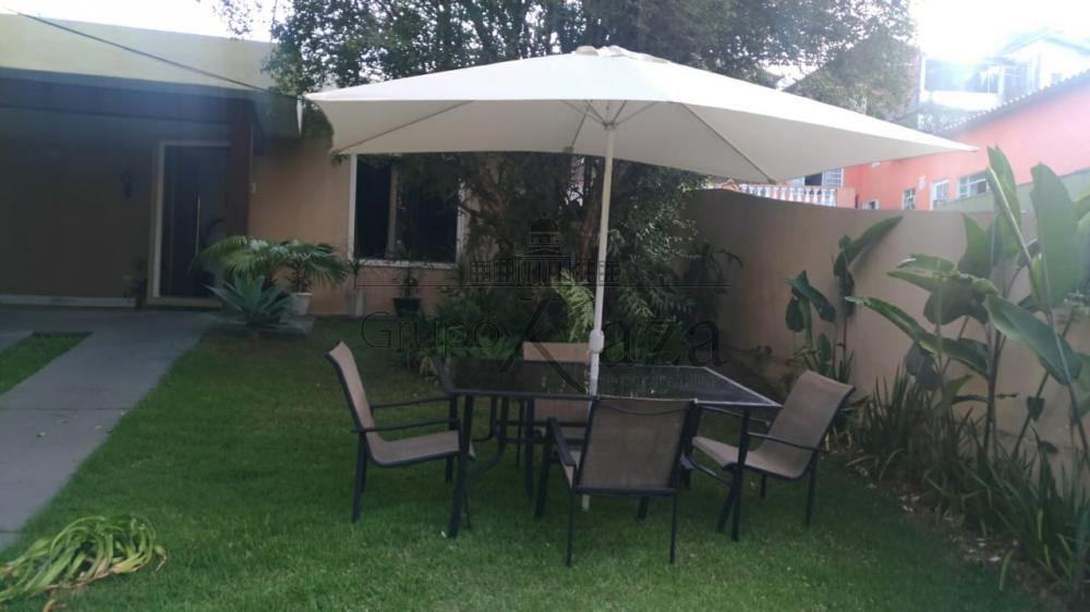 Foto 22 de Casa Térrea em Parque Santo Antônio, Jacareí - imagem 22
