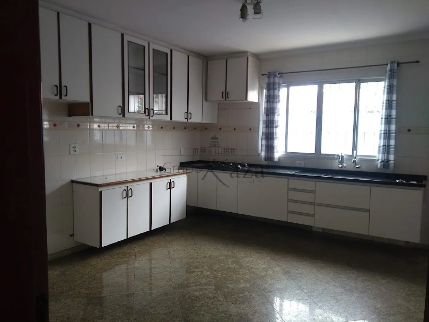 Foto 10 de Casa Sobrado em Jardim das Indústrias, São José dos Campos - imagem 10