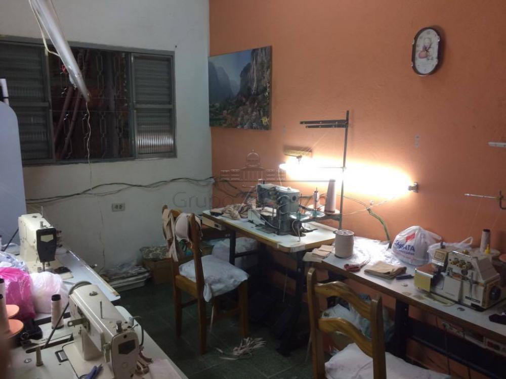 quarto edícula