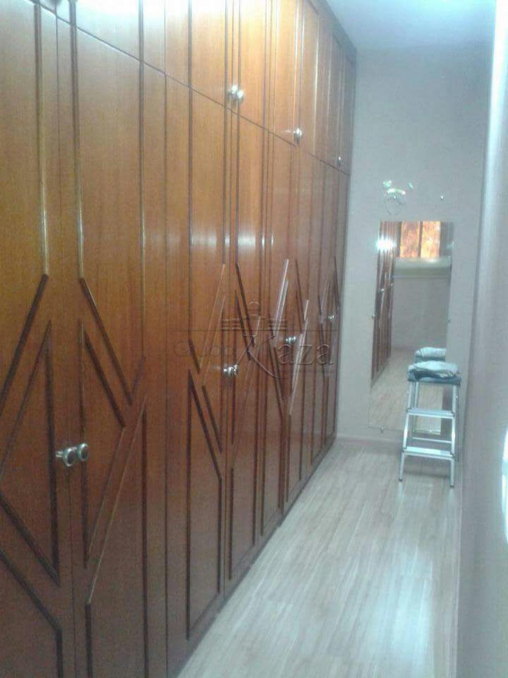 Foto 15 de Casa Sobrado em Parque Interlagos, São José dos Campos - imagem 15