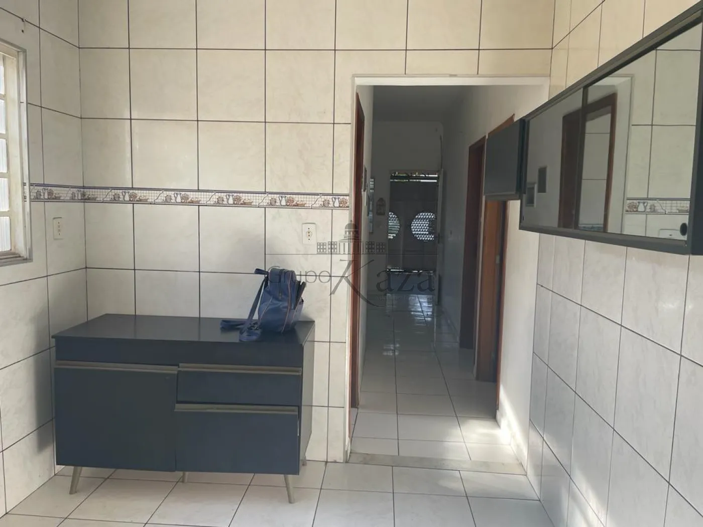 Foto 2 de Casa Padrão em Campo dos Alemães, São José dos Campos - imagem 2