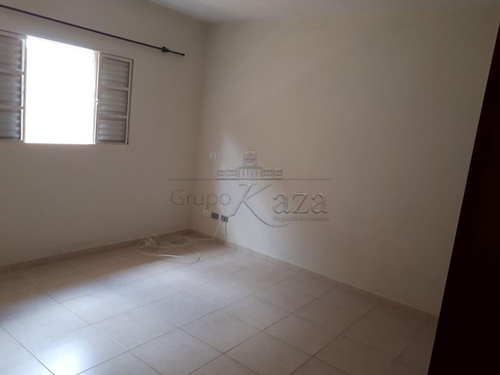 Foto 7 de Casa Padrão em Jardim Portugal, São José dos Campos - imagem 7