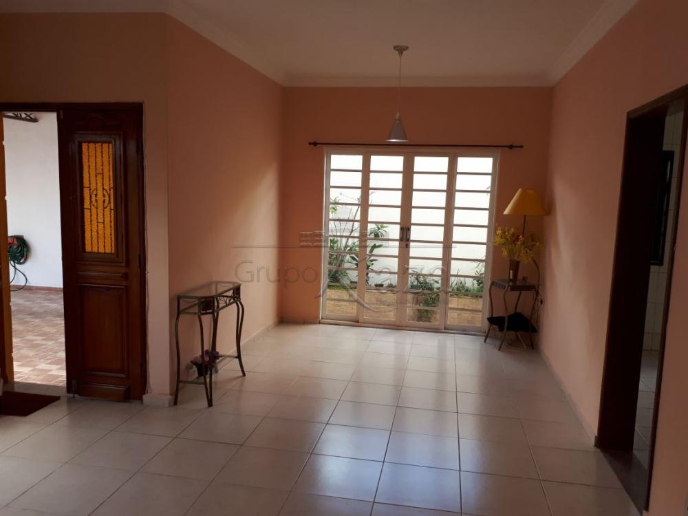 Foto 1 de Casa Padrão em Jardim Portugal, São José dos Campos - imagem 1