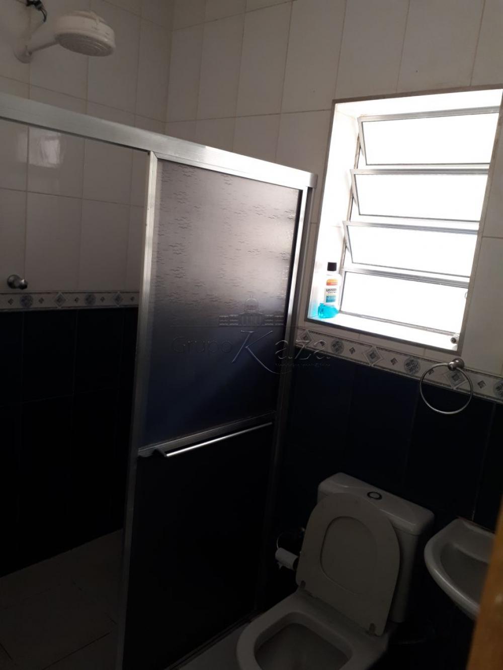 Foto 17 de Casa Padrão em Jardim Portugal, São José dos Campos - imagem 17