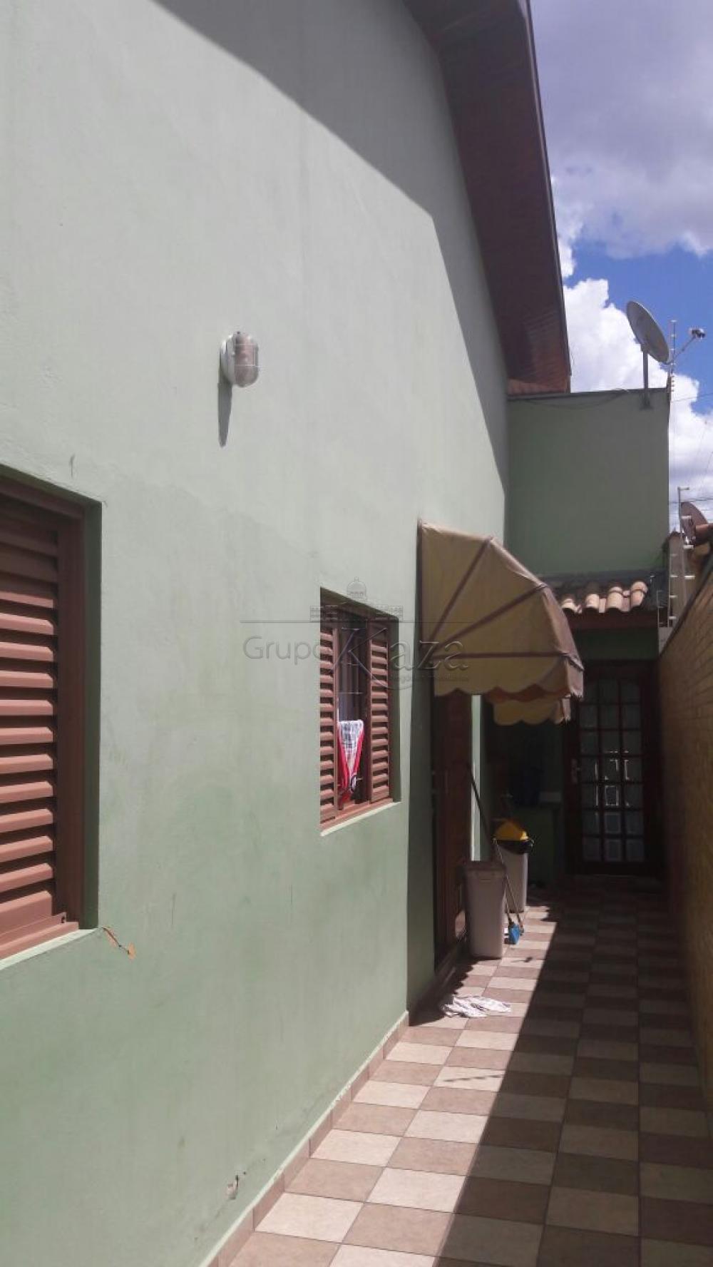 Foto 9 de Casa Padrão em Jardim Altos de Santana, São José dos Campos - imagem 9
