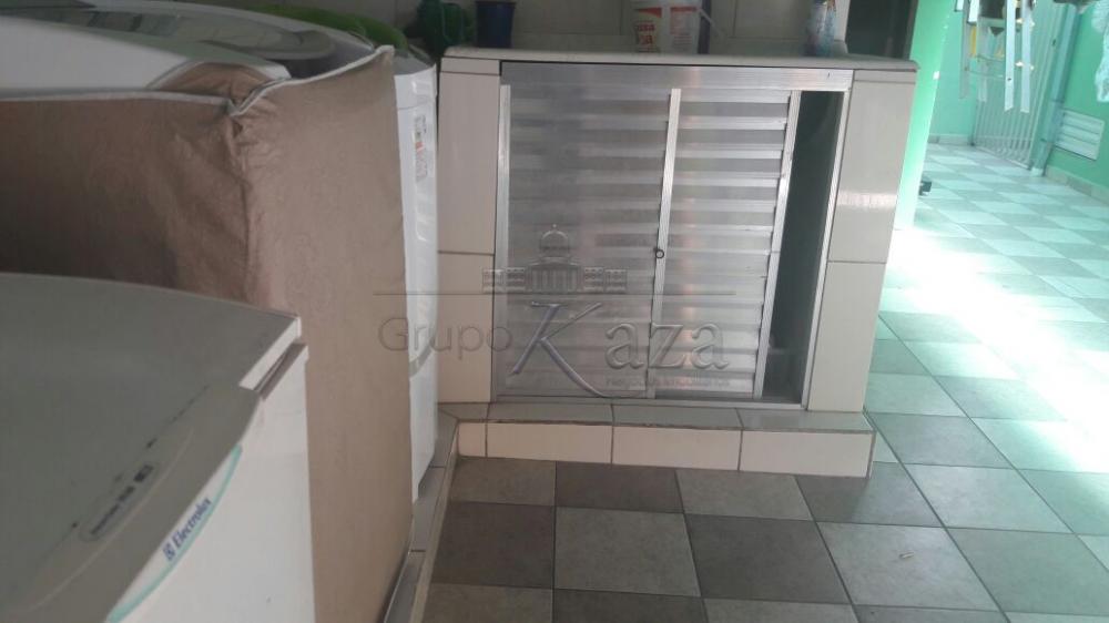 Foto 6 de Casa Padrão em Jardim Altos de Santana, São José dos Campos - imagem 6