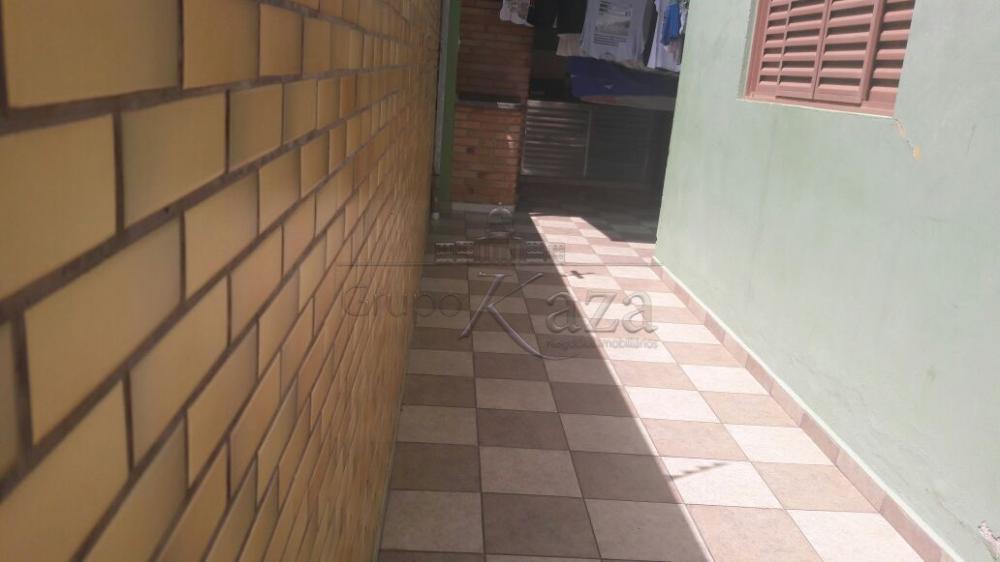 Foto 11 de Casa Padrão em Jardim Altos de Santana, São José dos Campos - imagem 11