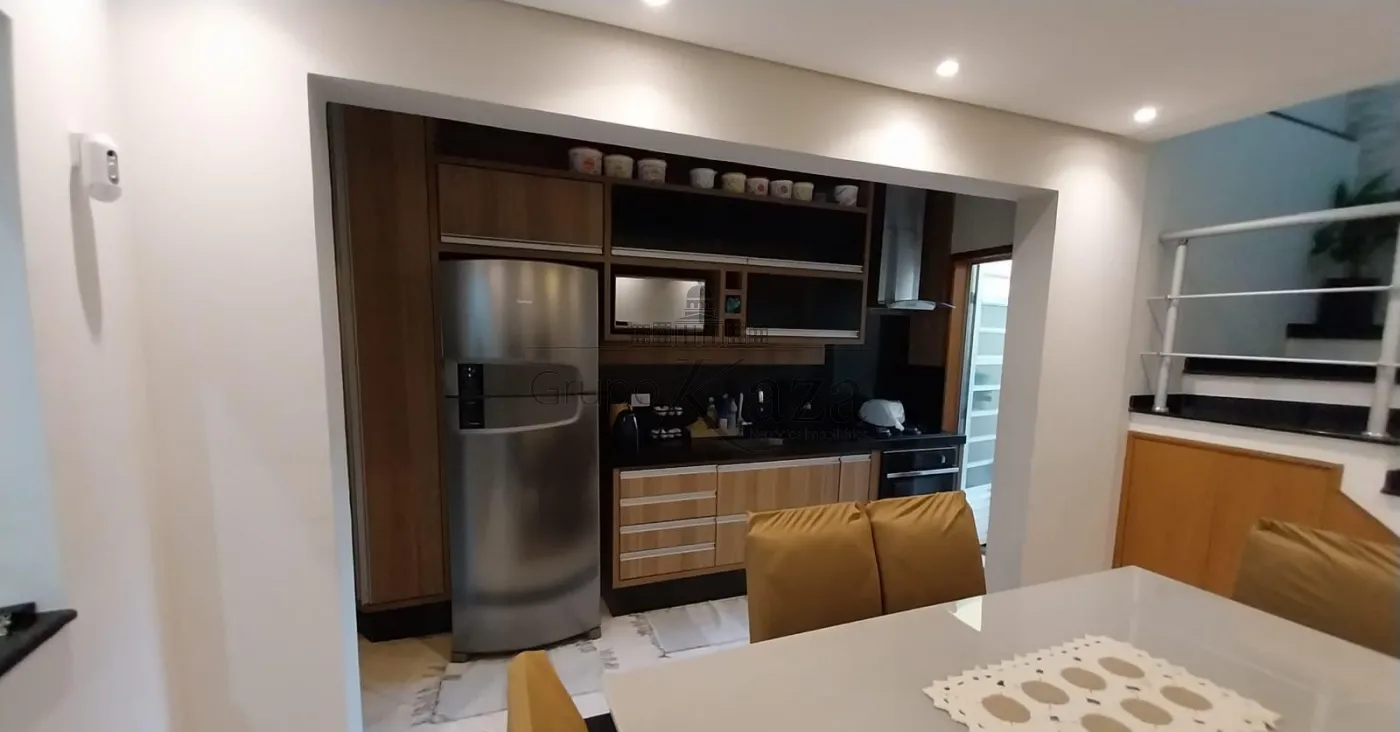 Foto 4 de Casa Sobrado em Residencial União, São José dos Campos - imagem 4