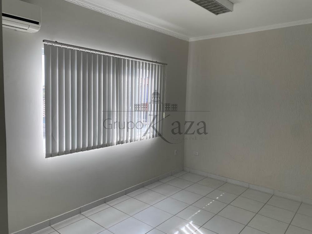 Foto 3 de Comercial Casa em Jardim das Indústrias, São José dos Campos - imagem 3