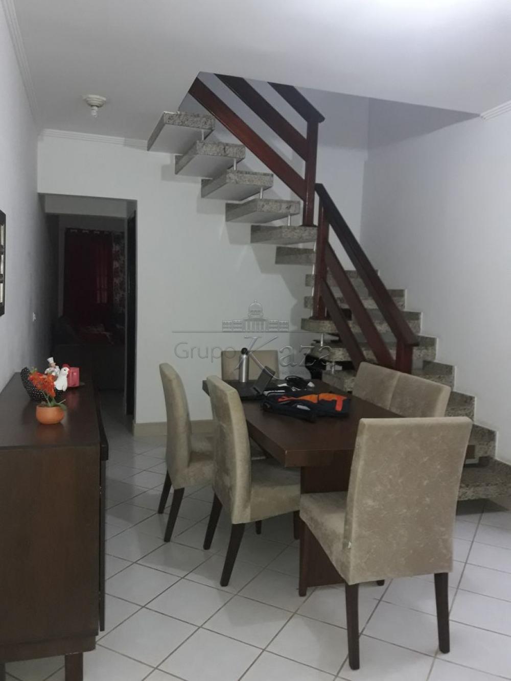 Foto 3 de Casa Sobrado em Conjunto Residencial Galo Branco, São José dos Campos - imagem 3