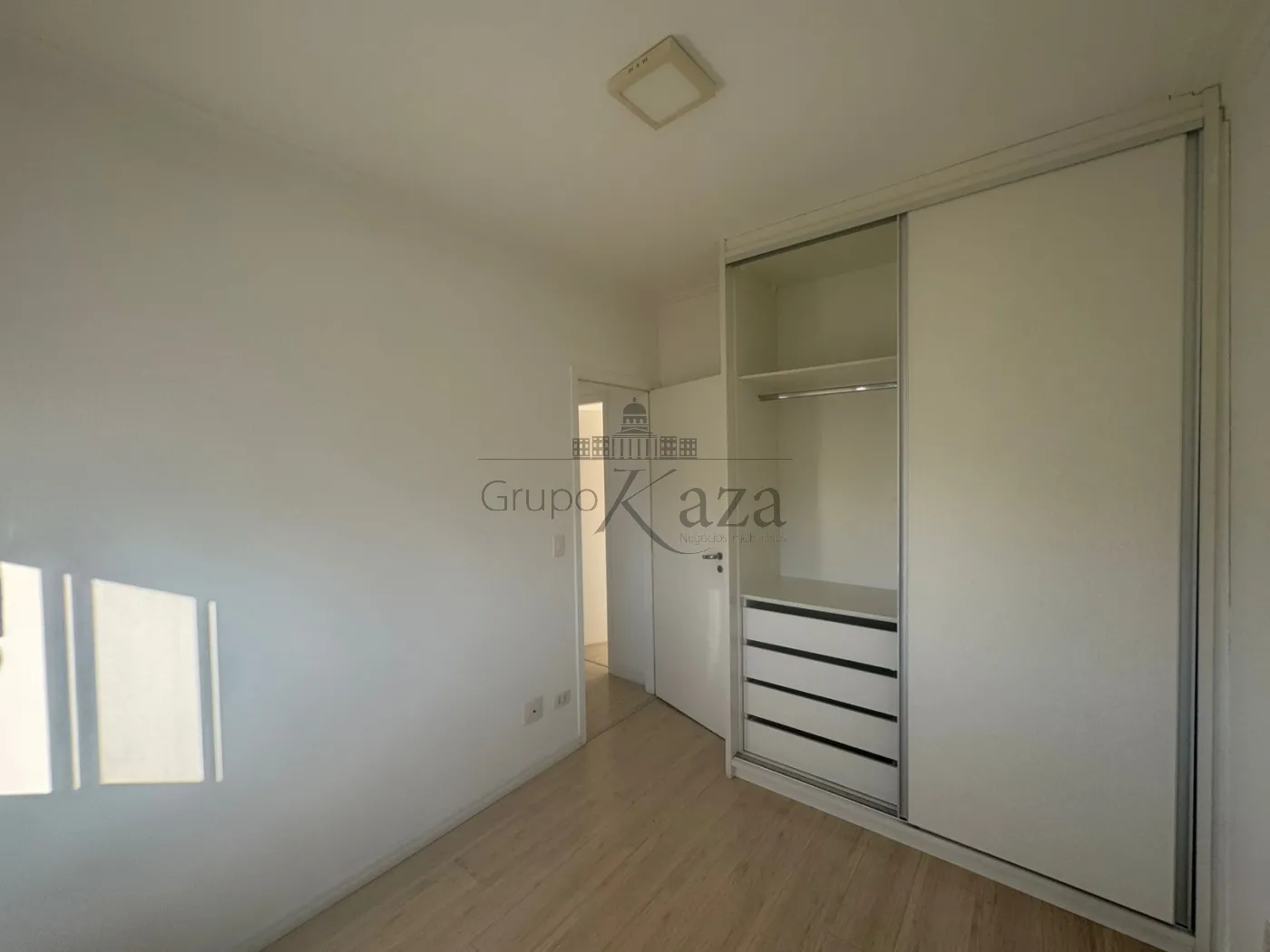 Foto 4 de Apartamento Padrão em Jardim Oswaldo Cruz, São José dos Campos - imagem 4