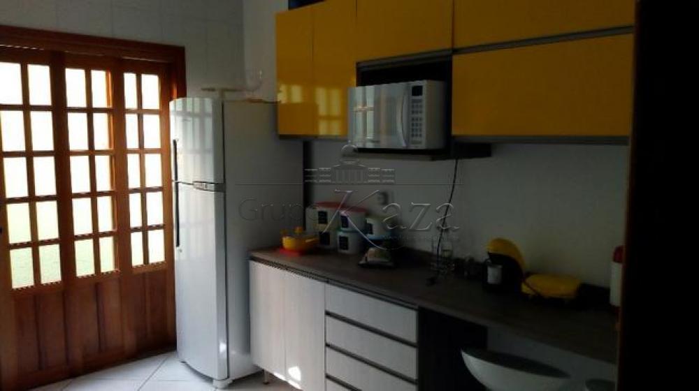 Foto 3 de Casa Padrão em Cidade Morumbi, São José dos Campos - imagem 3