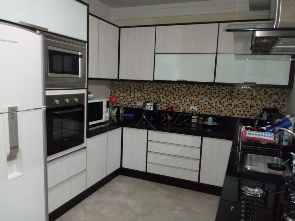 Foto 9 de Casa Sobrado em Bosque dos Ipês, São José dos Campos - imagem 9