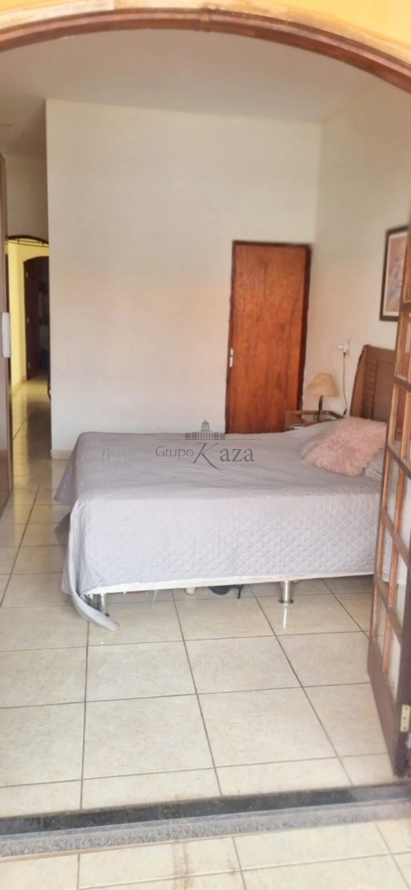 Foto 4 de Casa Sobrado em Jardim Ismênia, São José dos Campos - imagem 4