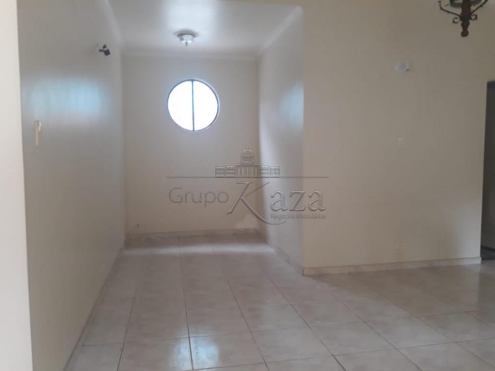 Foto 8 de Casa Padrão em Jardim Apolo I, São José dos Campos - imagem 8