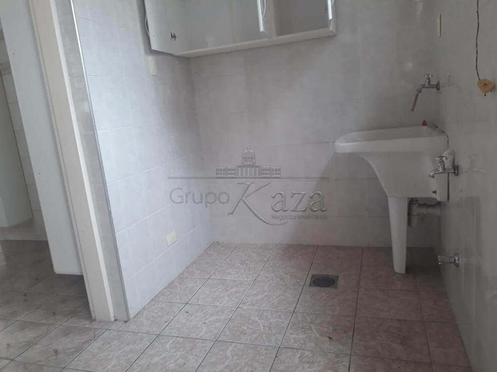Foto 7 de Casa Padrão em Jardim Apolo I, São José dos Campos - imagem 7