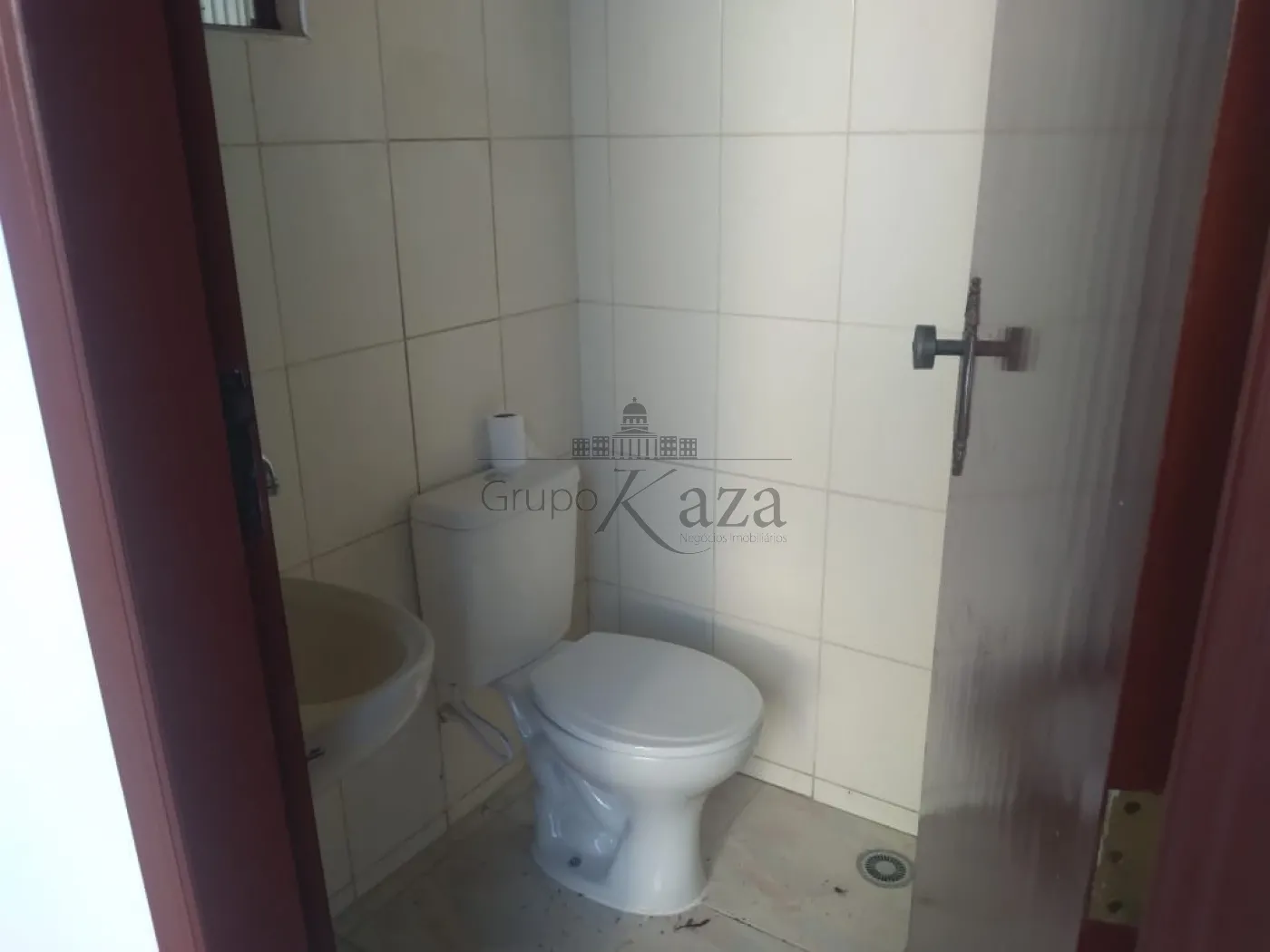 Foto 14 de Casa Padrão em Jardim Apolo I, São José dos Campos - imagem 14
