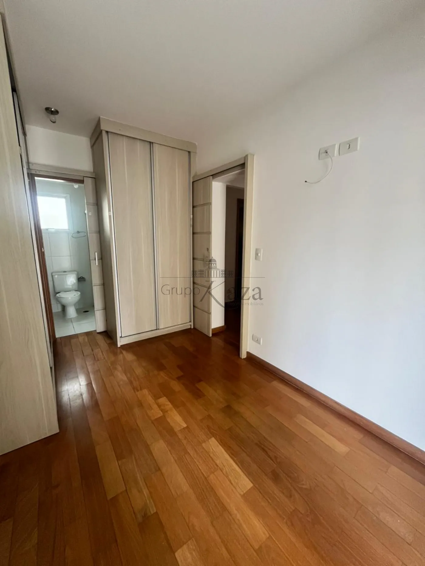 Foto 10 de Apartamento Padrão em Vila Adyana, São José dos Campos - imagem 10