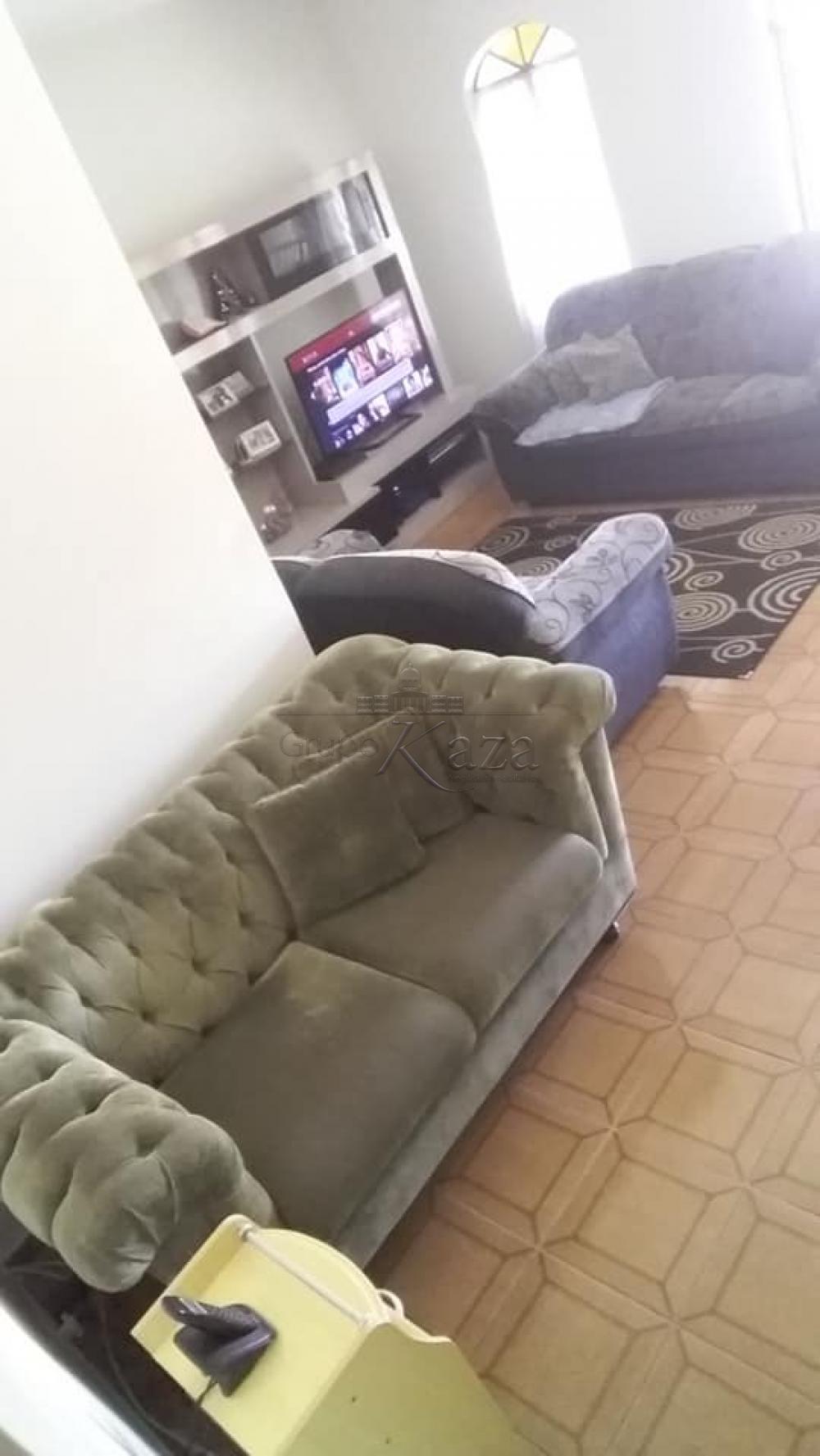 Foto 5 de Casa Térrea em Parque Santo Antônio, Jacareí - imagem 5