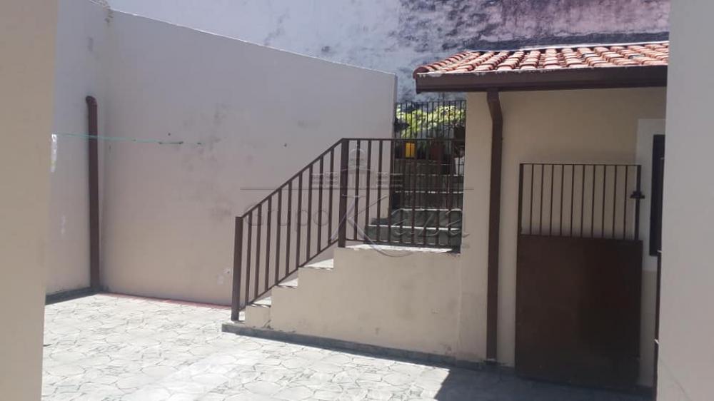 Foto 26 de Casa Térrea em Parque Santo Antônio, Jacareí - imagem 26