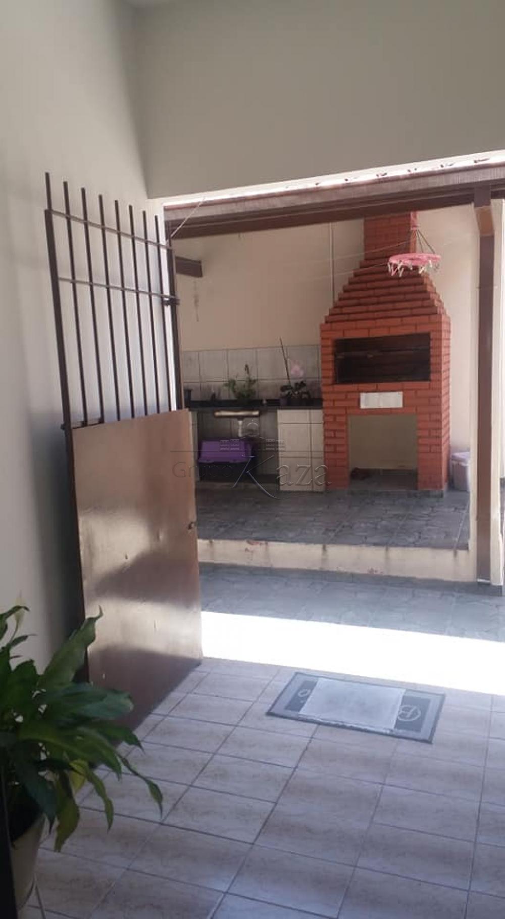 Foto 24 de Casa Térrea em Parque Santo Antônio, Jacareí - imagem 24