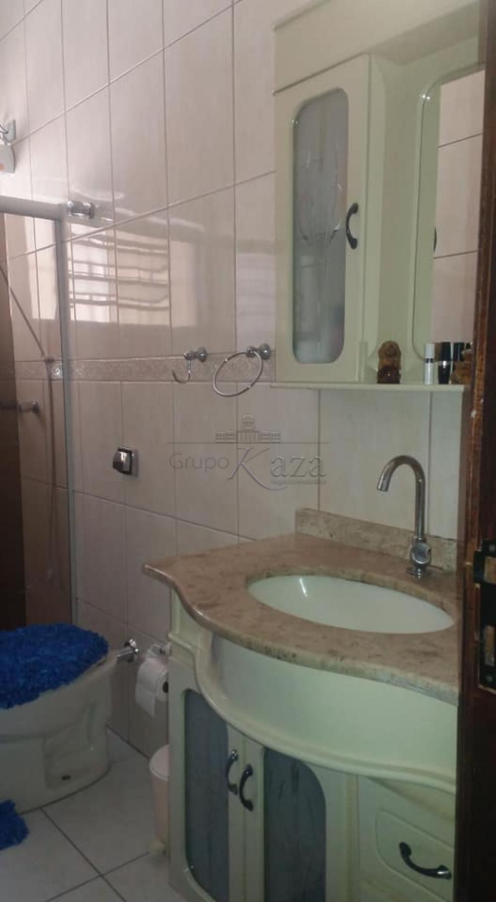 Foto 12 de Casa Térrea em Parque Santo Antônio, Jacareí - imagem 12