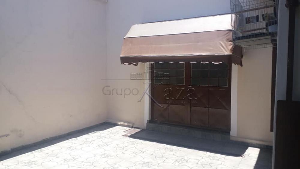 Foto 19 de Casa Térrea em Parque Santo Antônio, Jacareí - imagem 19